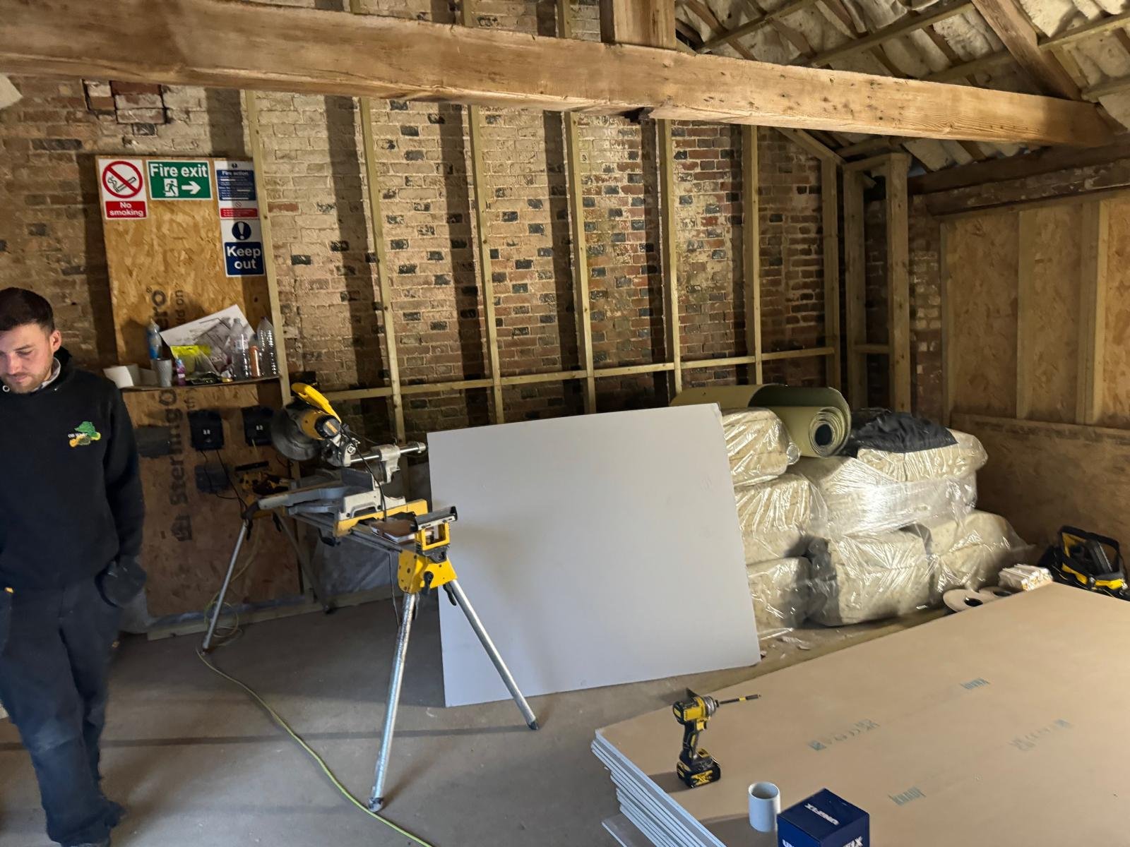 Internal preparation, insulation and board work
